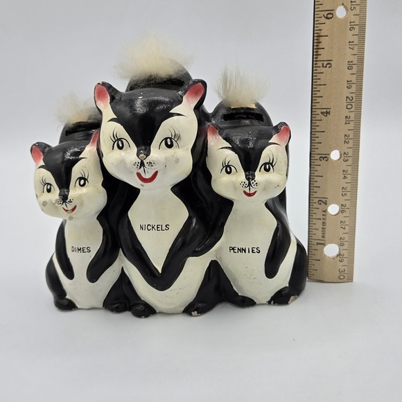 Vtg Rare Salesman Sample Coin Bank 3 Skunks Chalkware Quinco New Orleans 50s 60s - Picture 6 of 7